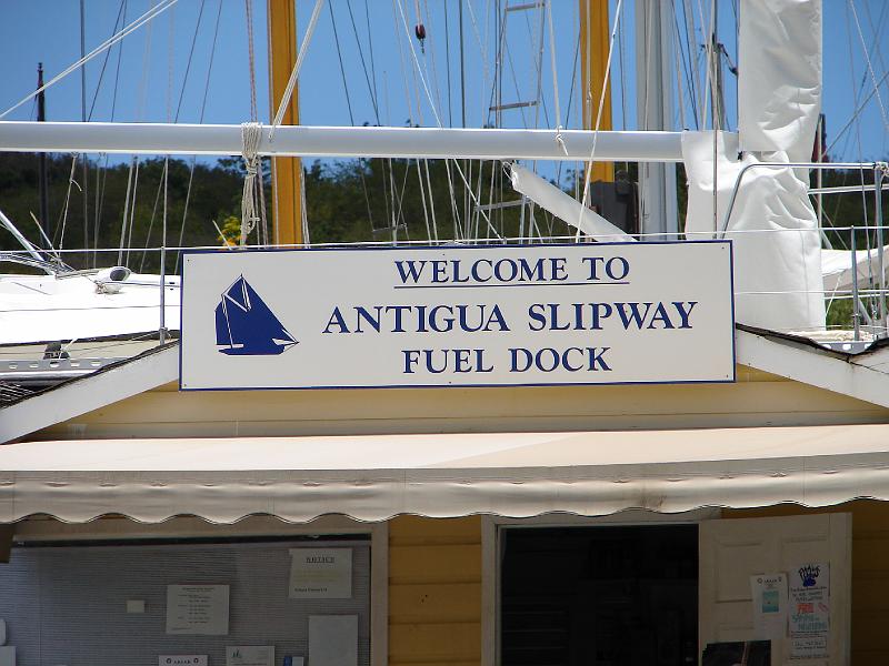 08_04_06 041.jpg - Angekommen auf Antigua.